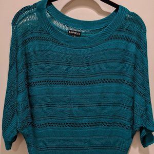 Knit Top with Mess Detail Pattern